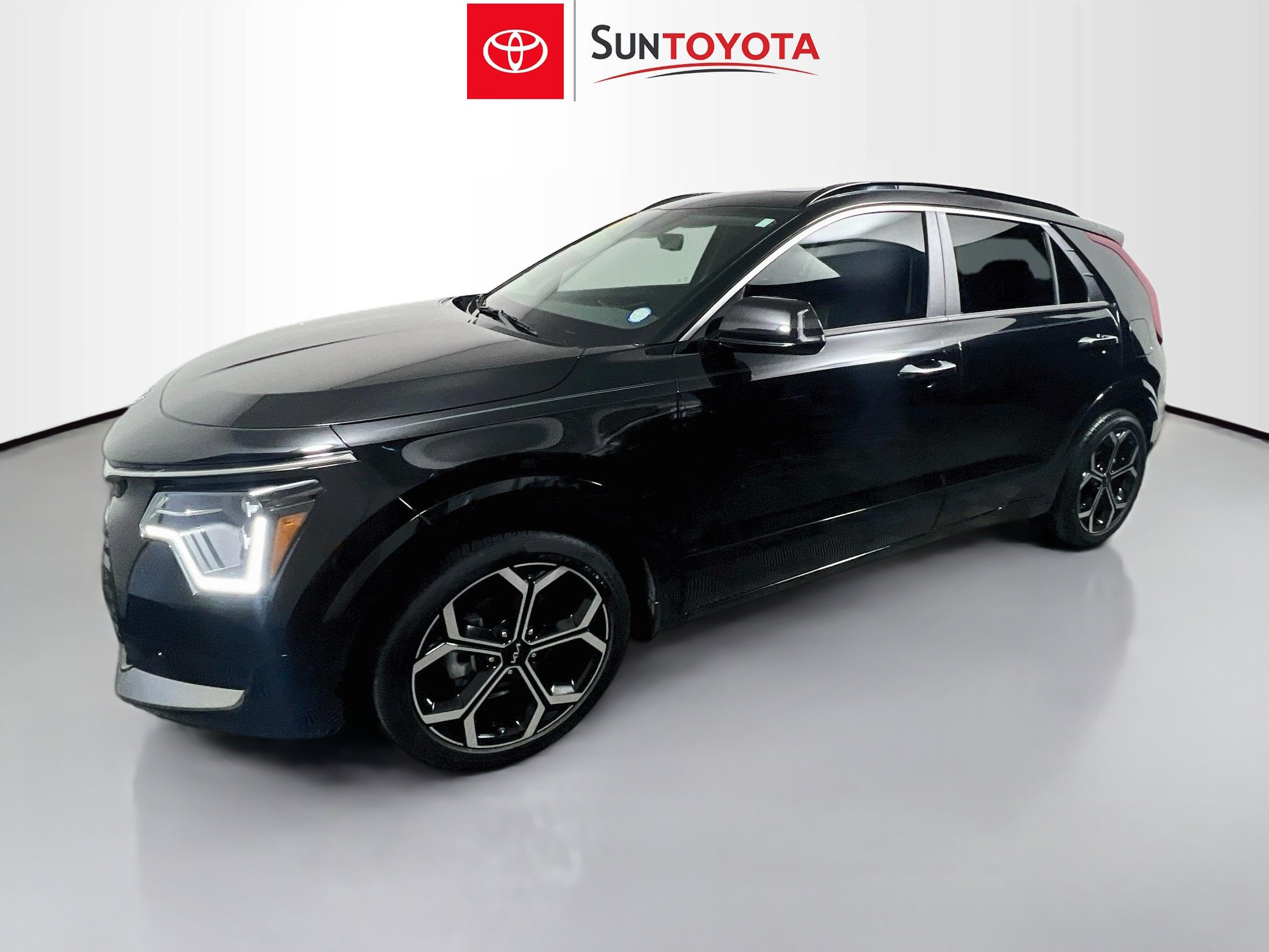 Used 2024 Kia Niro SX Touring FWD image 9