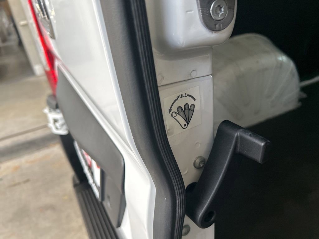 Used 2025 RAM ProMaster 2500 w/ Convenience Group FWD image 34