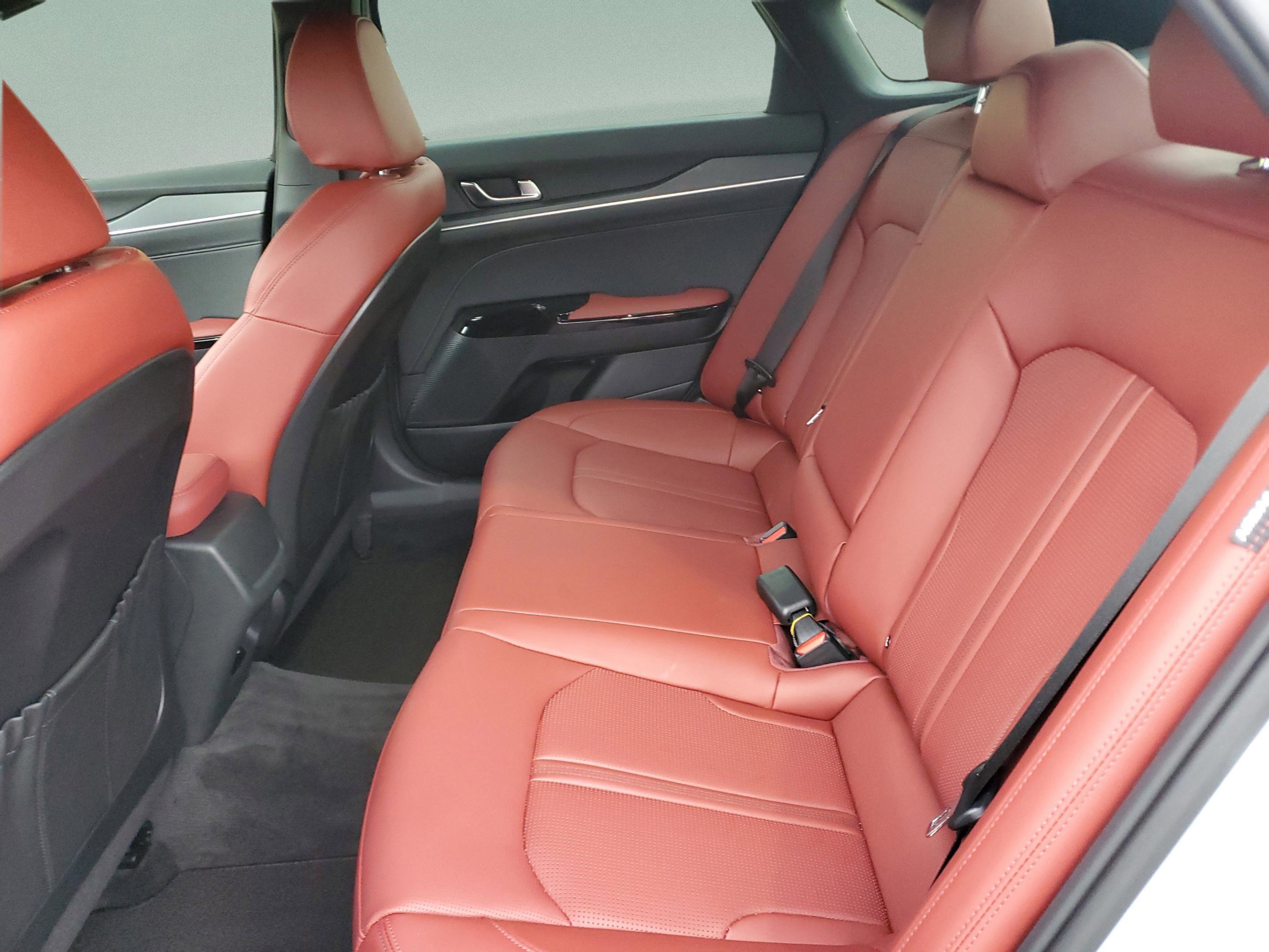 Certified 2025 Kia K5 GT-Line w/ GT-Line Premium Package image 11