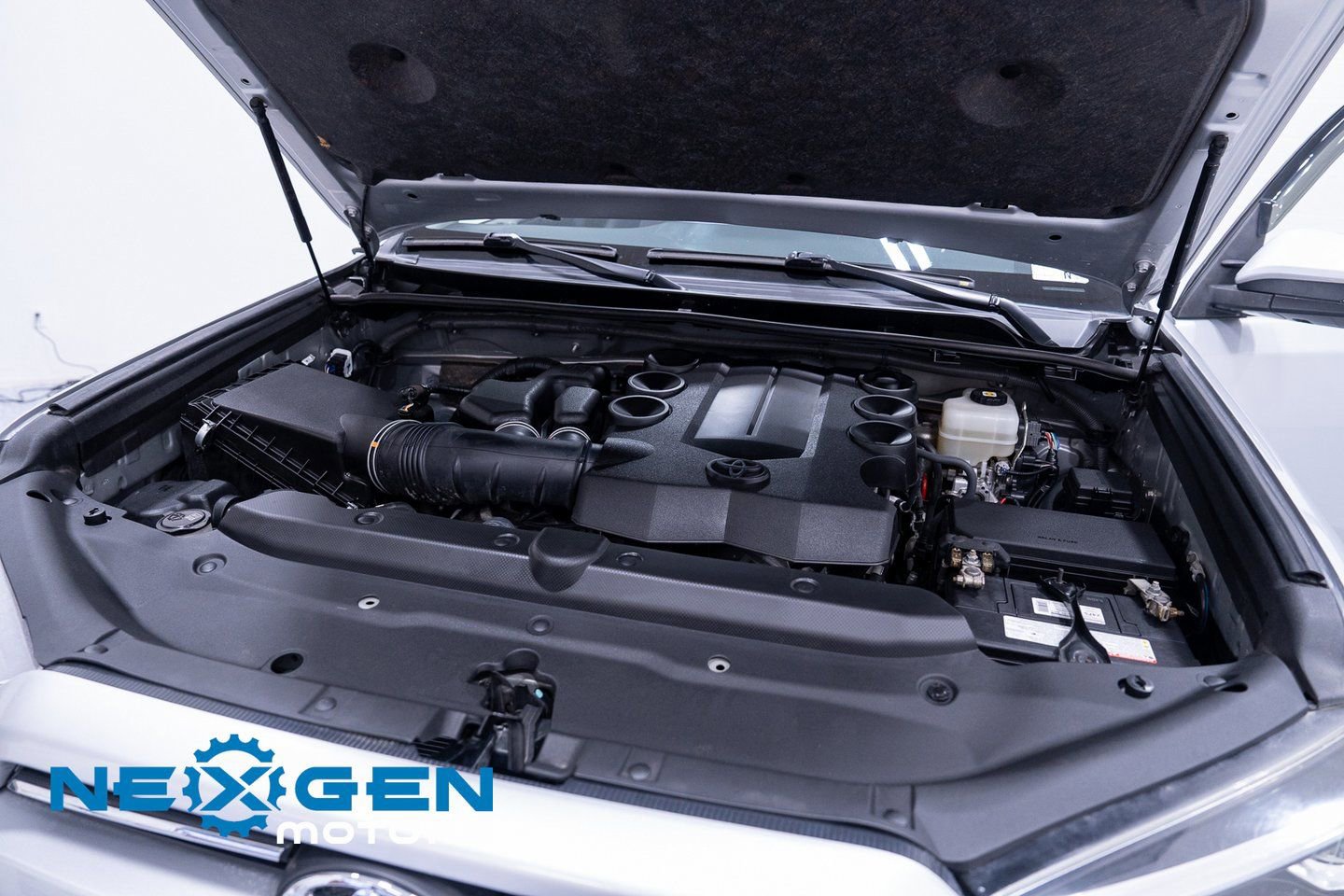 Used 2021 Toyota 4Runner SR5 Premium image 50