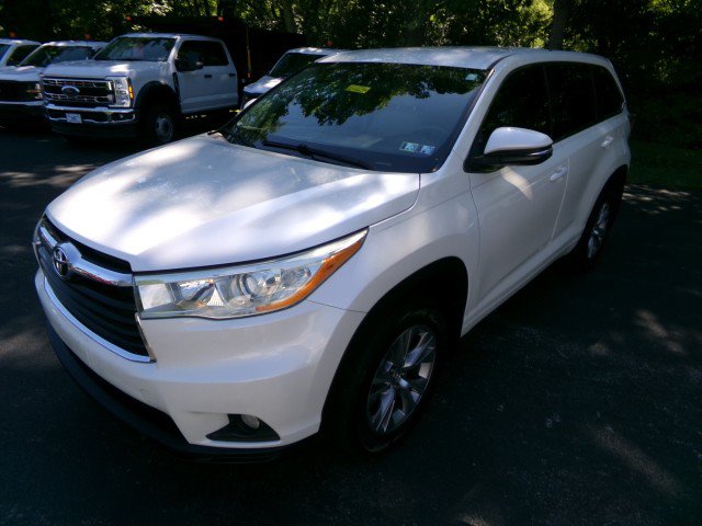 Used 2014 Toyota Highlander Plus AWD/4WD image 5