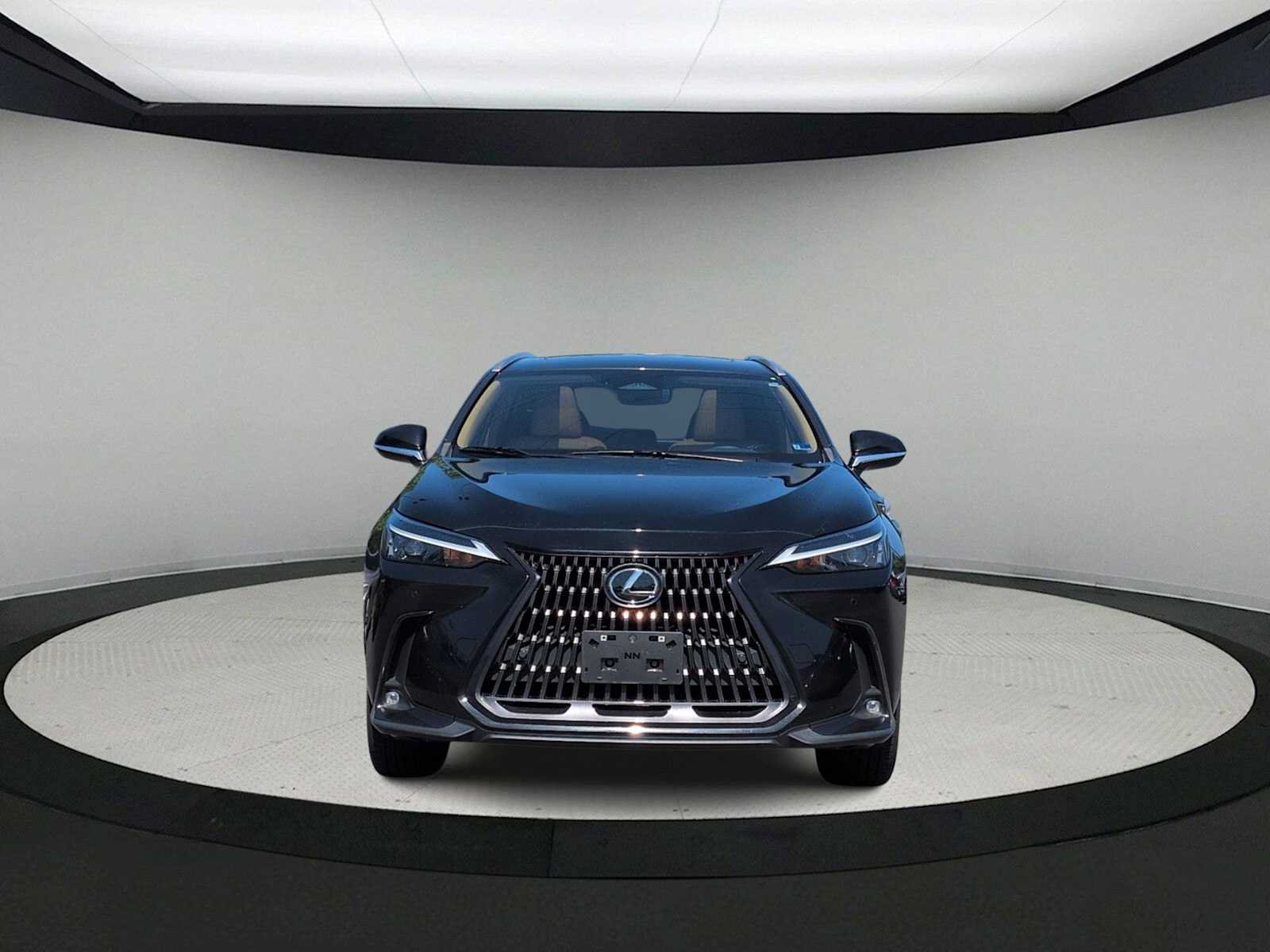 Used 2022 Lexus NX 350 AWD image 3