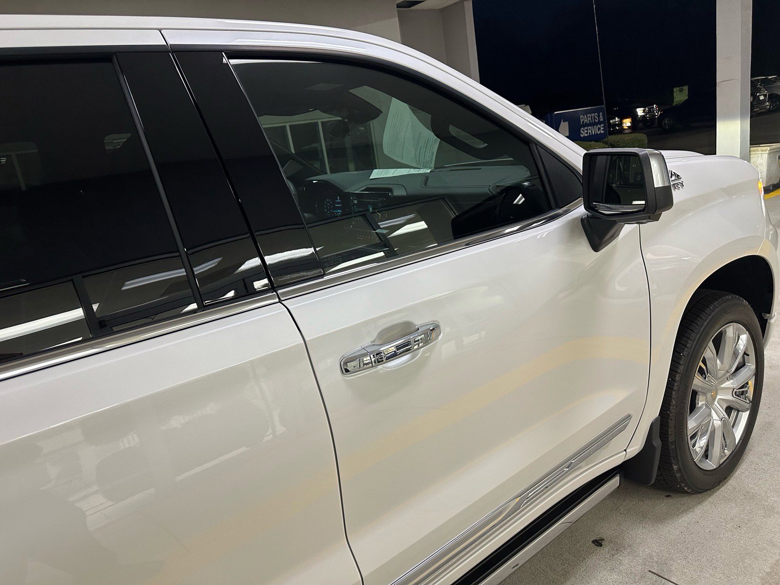 Used 2025 Chevrolet Silverado 1500 High Country w/ High Country Premium Package image 10