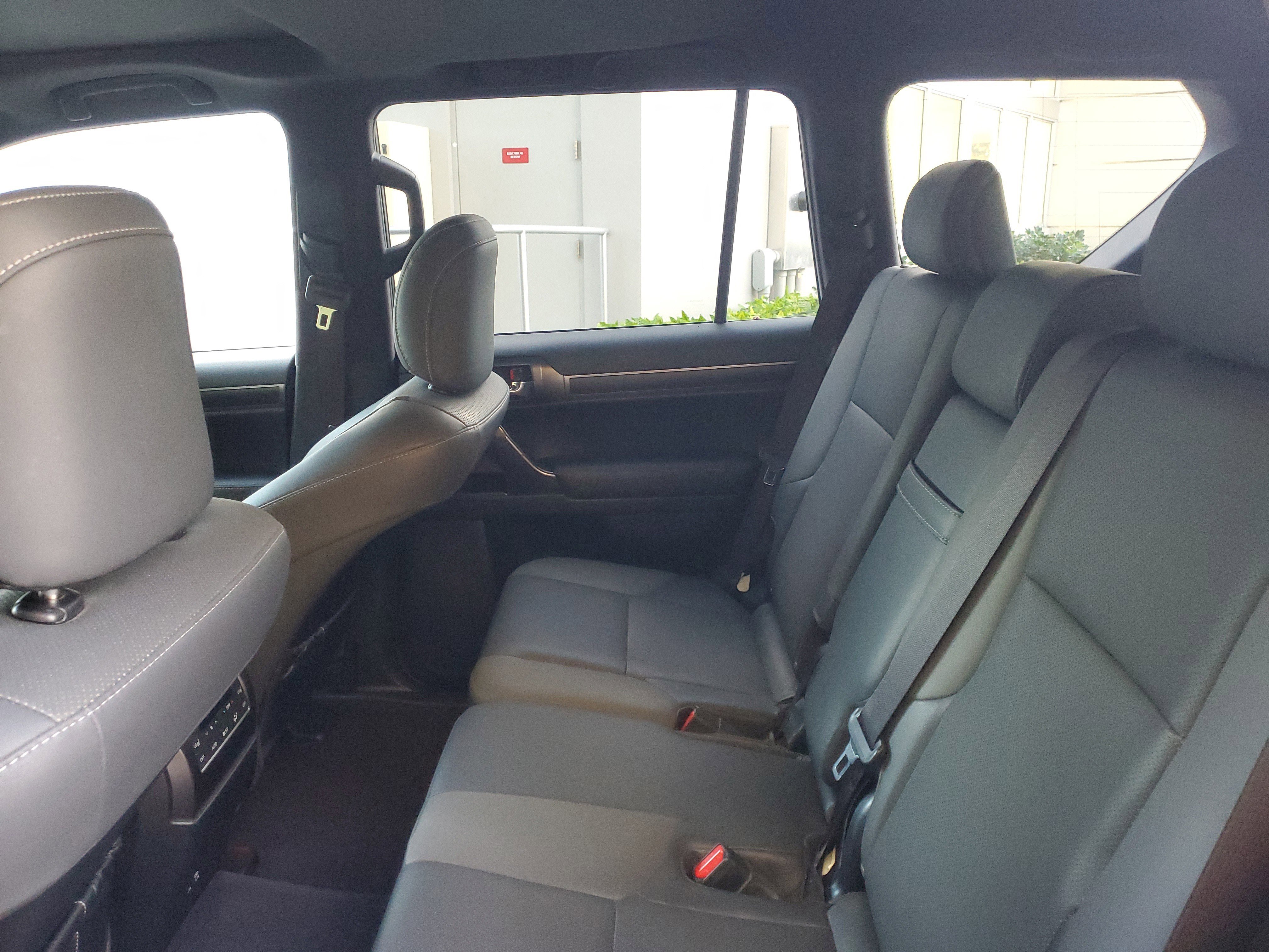 Certified 2022 Lexus GX 460 w/ Black Line Special Edition image 10