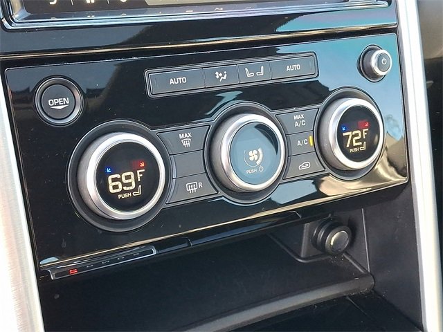 Used 2020 Land Rover Discovery HSE image 13
