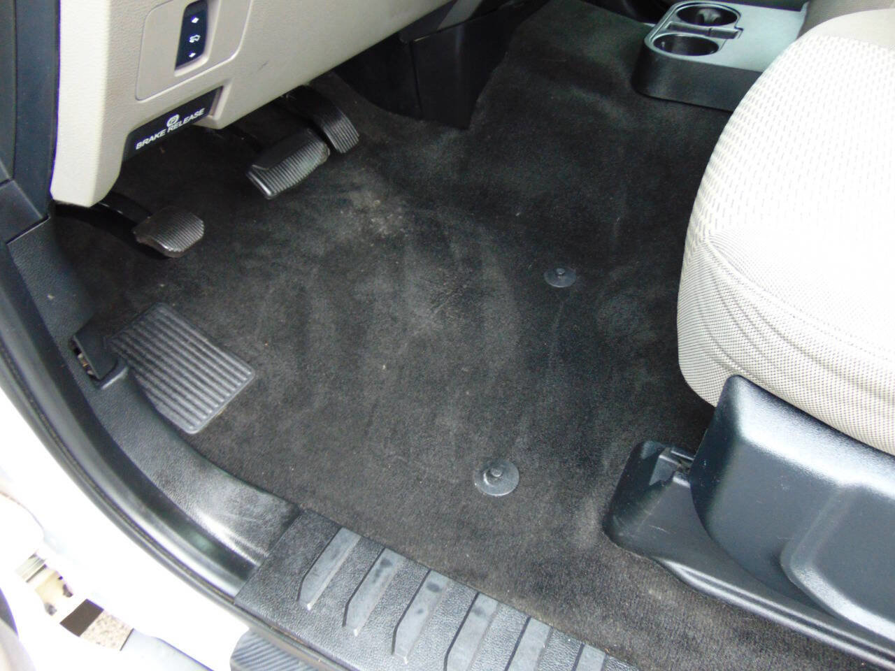 Used 2017 Ford F250 XLT w/ XLT Premium Package image 7