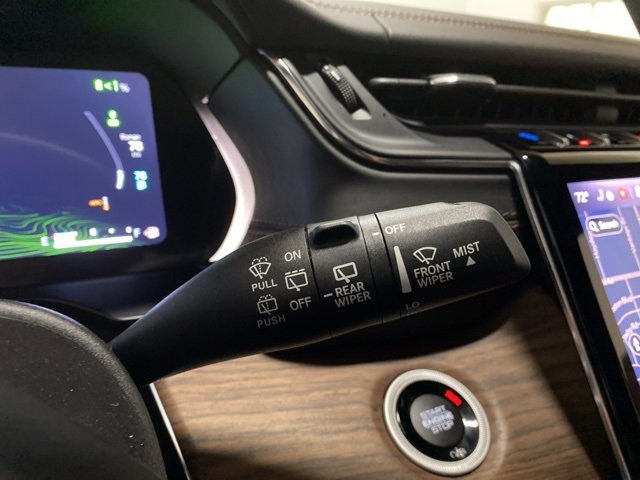 Used 2022 Jeep Grand Cherokee Summit image 42