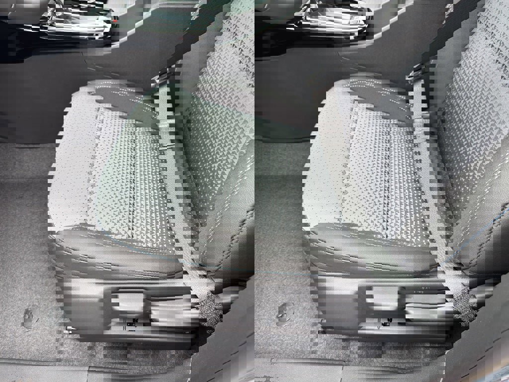 New 2026 Chevrolet Trax LT w/ Driver Confidence Package image 11