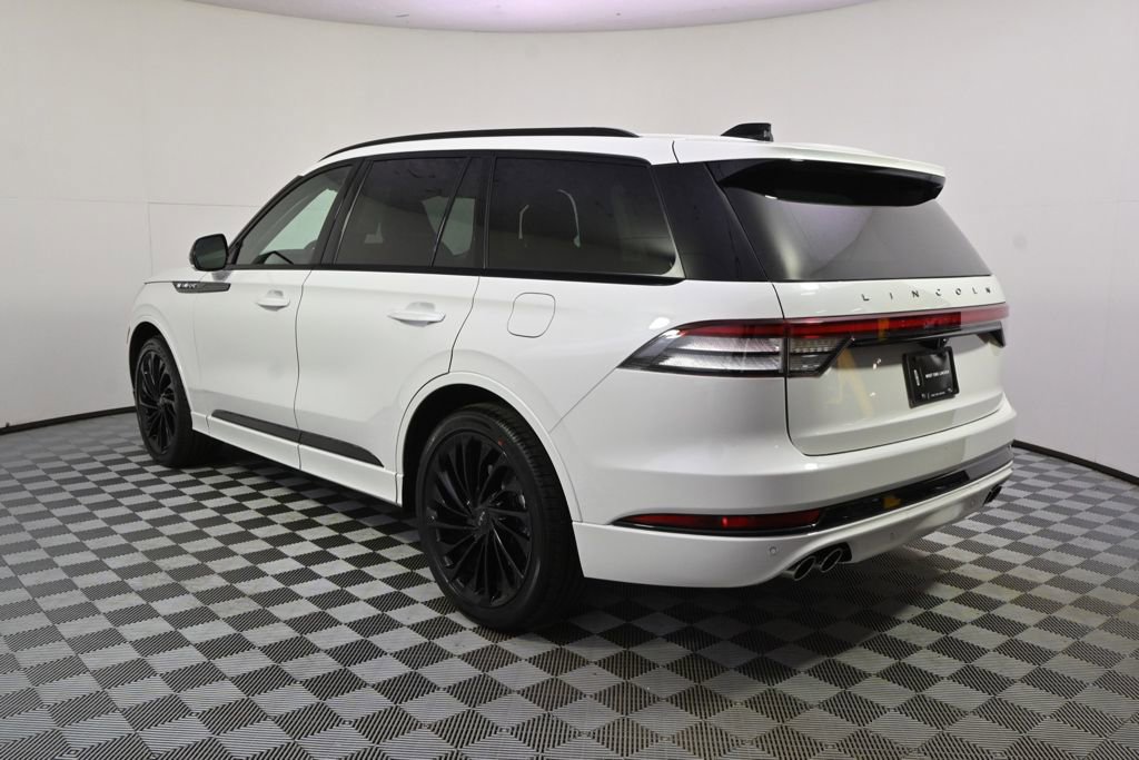 New 2026 Lincoln Aviator Reserve AWD/4WD image 3