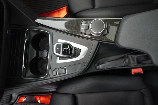 Used 2018 BMW 330i Sedan RWD image 31