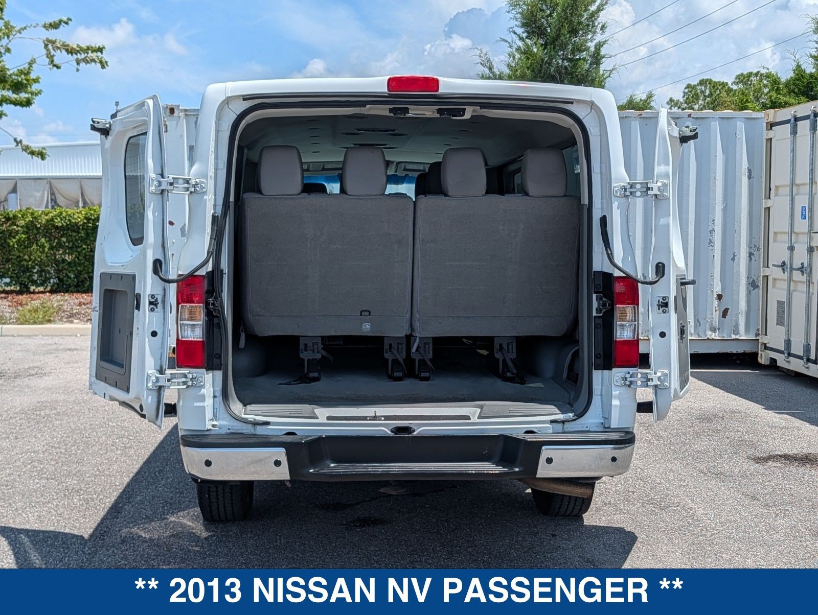 Used 2013 Nissan NV 3500 SV w/ Technology Pkg RWD image 14