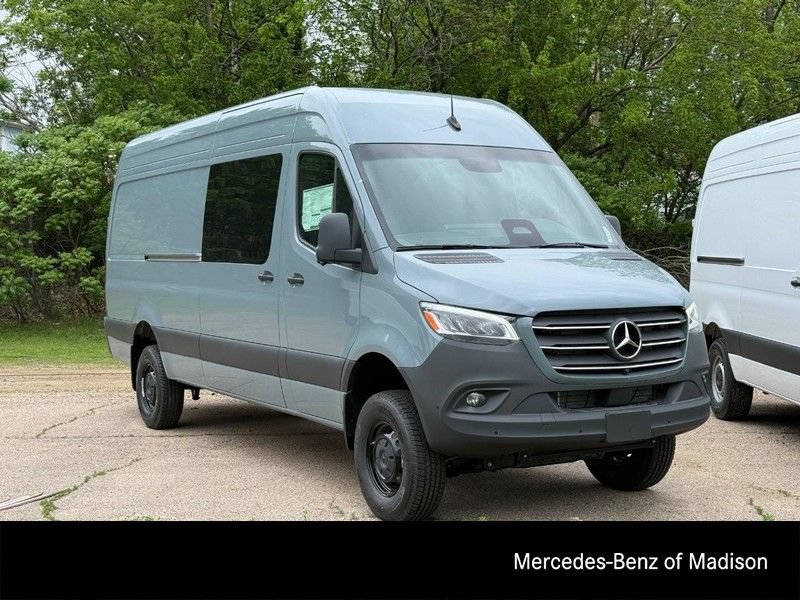 New 2026 Mercedes-Benz Sprinter 2500 image 1