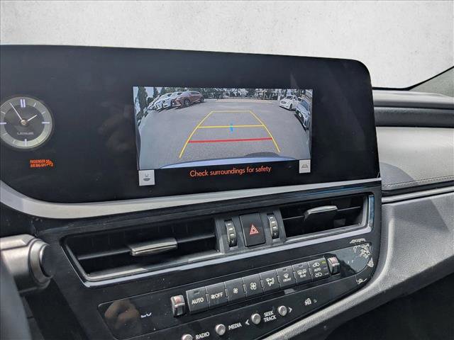 Used 2024 Lexus ES 300h w/ Premium Package image 14