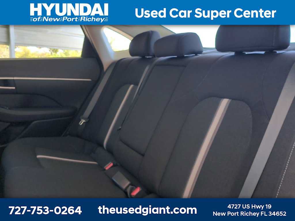 Used 2025 Hyundai Sonata SEL AWD/4WD image 13