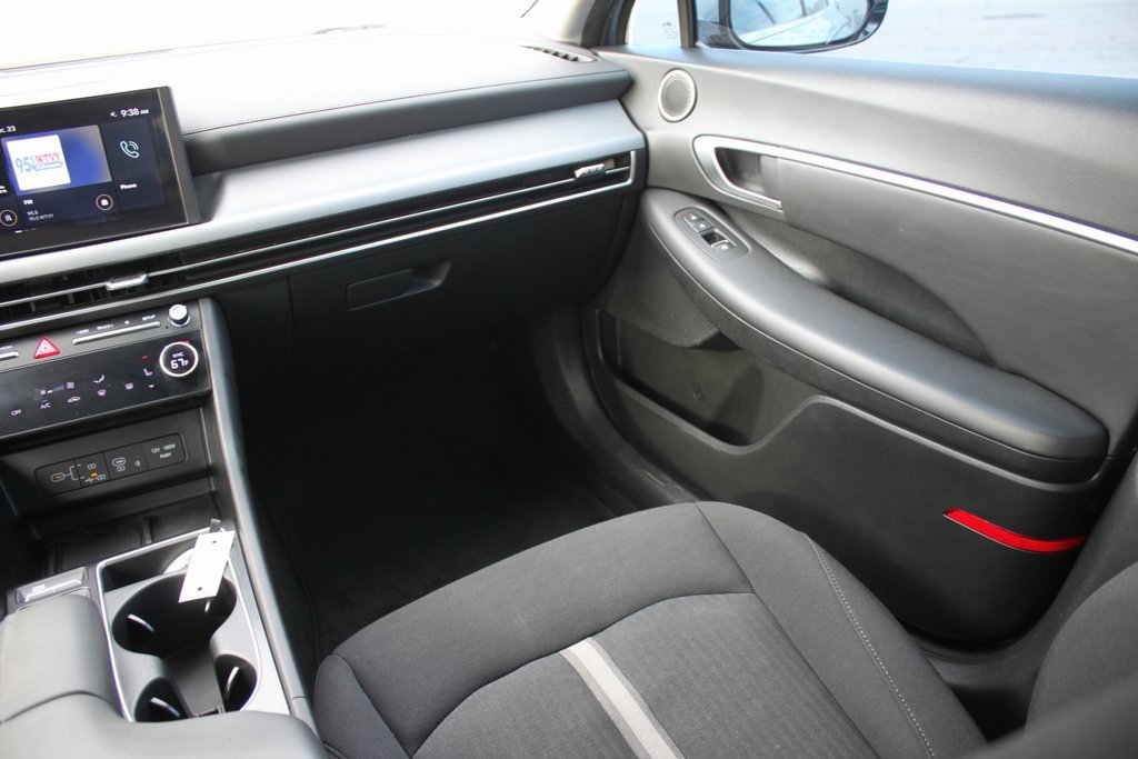 Used 2024 Hyundai Sonata SEL w/ Convenience Package image 8