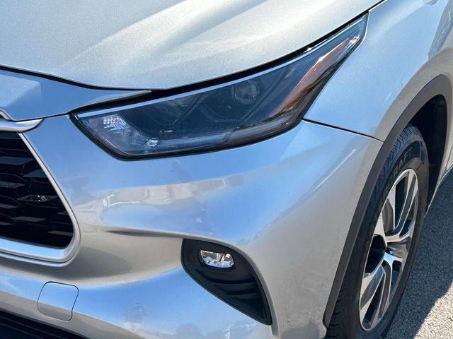 Used 2021 Toyota Highlander XLE image 10