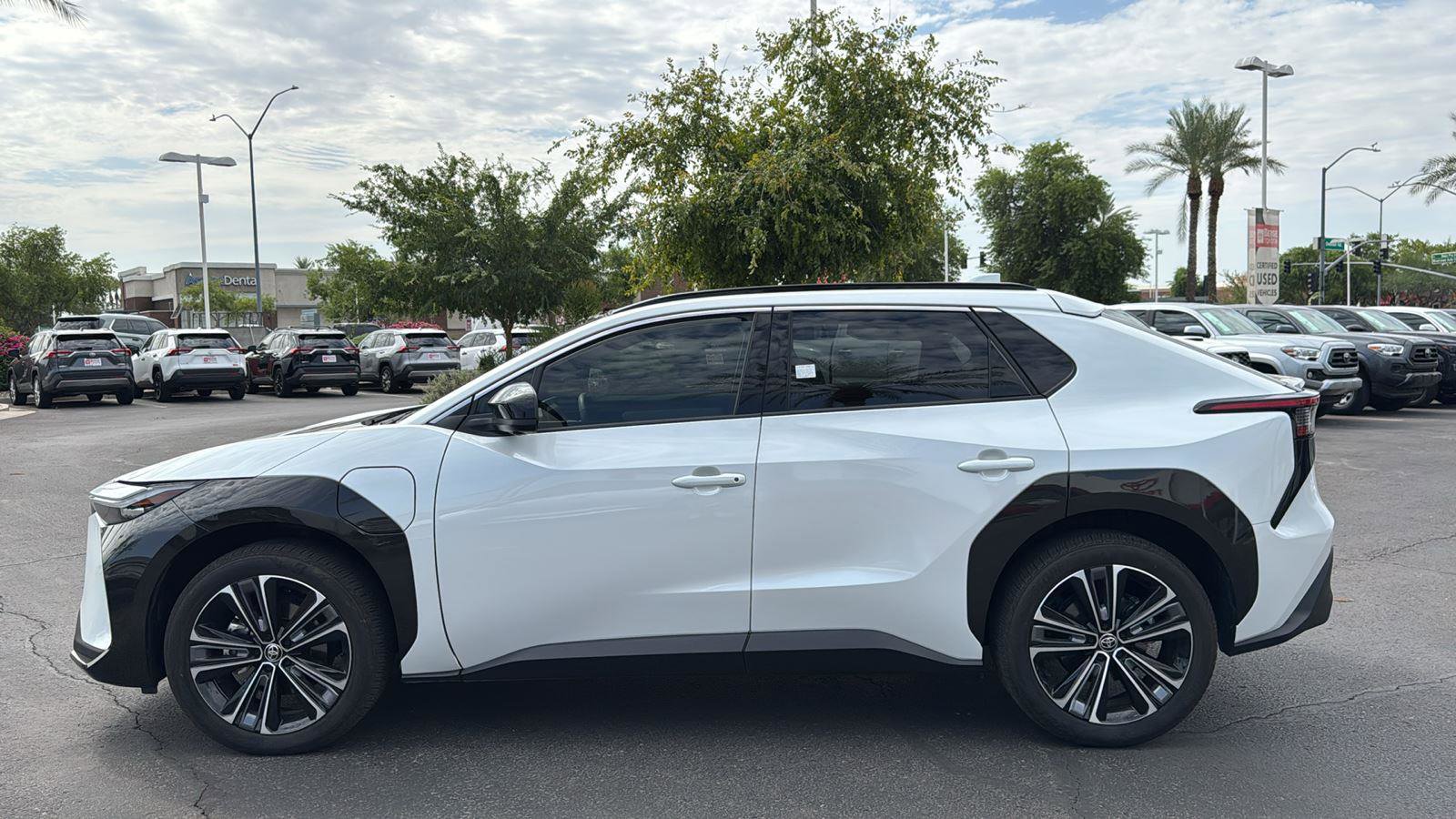 Certified 2023 Toyota bZ4X Limited image 4