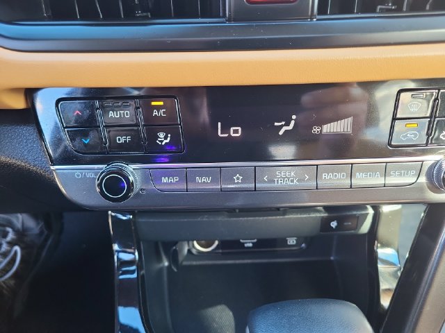 Certified 2024 Kia Seltos SX w/ SX Sunroof Package AWD/4WD image 26