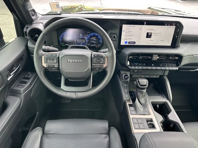Used 2027 Toyota Land Cruiser w/ Premium Package AWD/4WD image 13