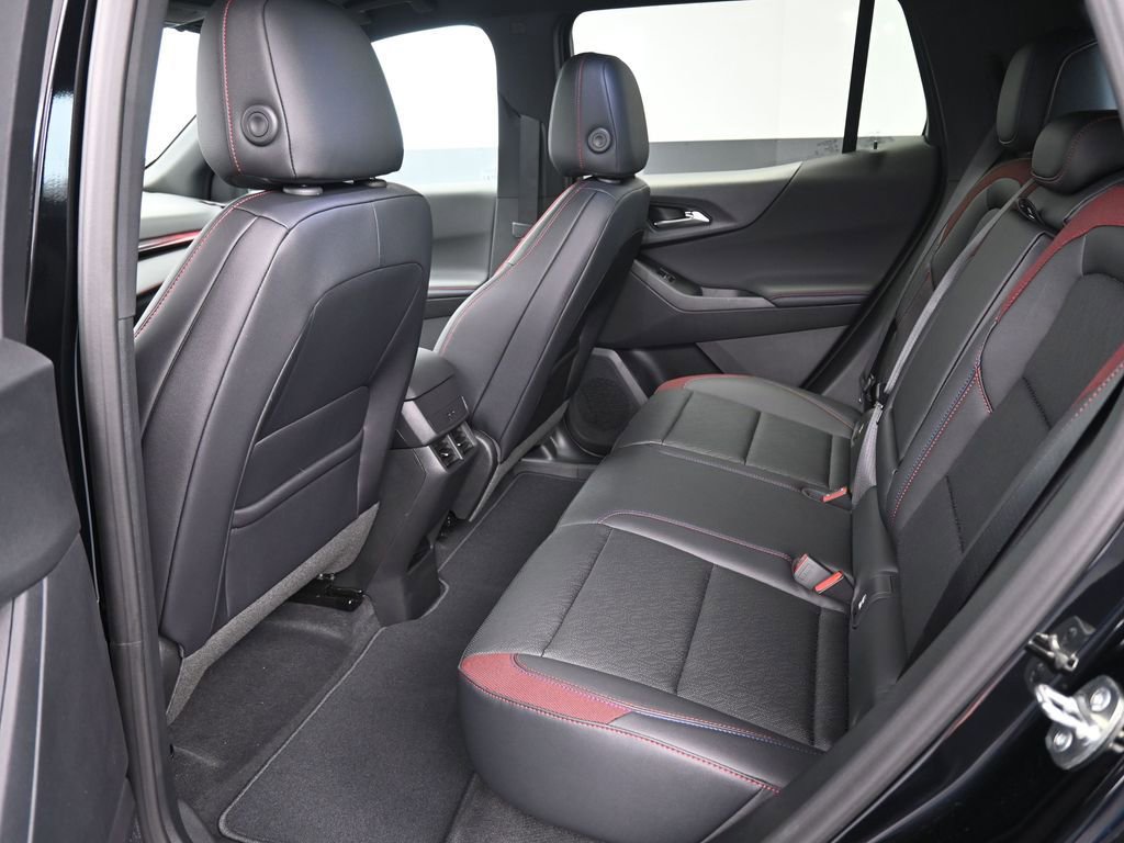 New 2026 Chevrolet Equinox RS image 15