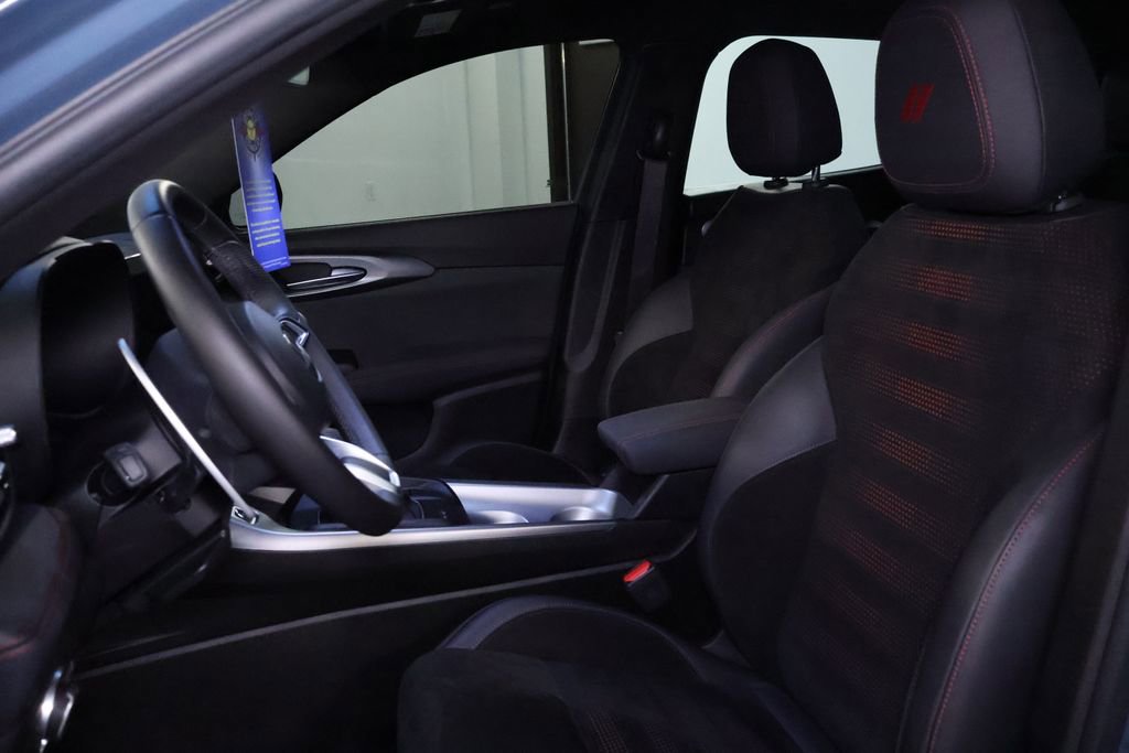 Used 2024 Dodge Hornet R/T Plus w/ Track Pack image 17