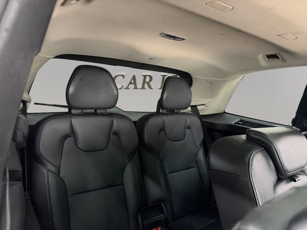 Used 2019 Volvo XC90 T5 Momentum w/ Advanced Package AWD/4WD image 24