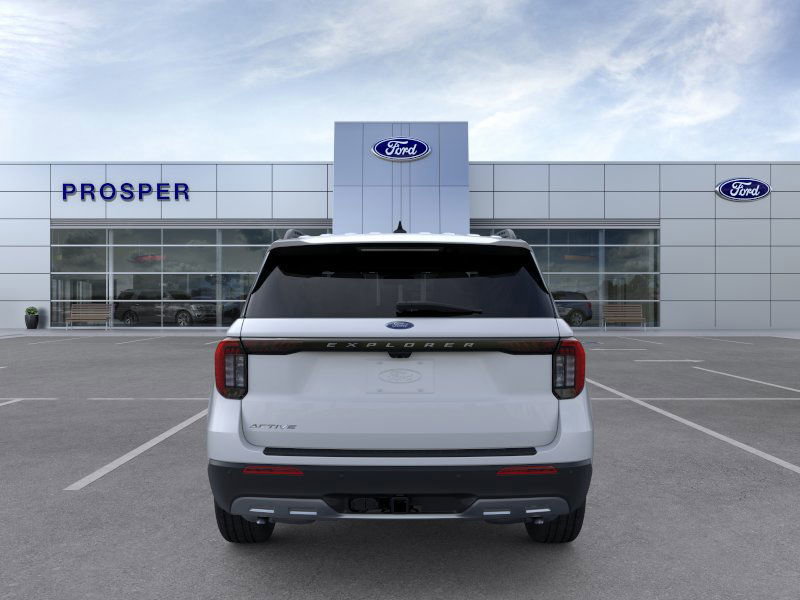 New 2026 Ford Explorer Active w/ Active Comfort Package RWD image 5