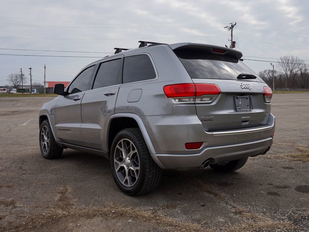 Used 2018 Jeep Grand Cherokee Limited image 4