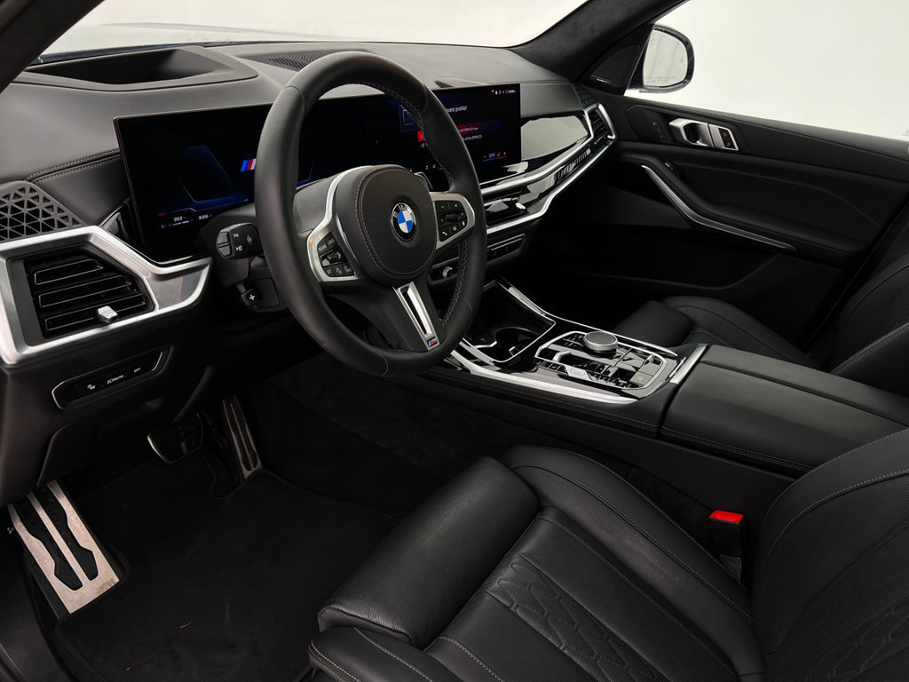 Certified 2025 BMW X7 M60i w/ Climate Comfort Package AWD/4WD image 12