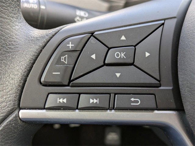 Used 2022 Nissan Rogue Sport S image 25