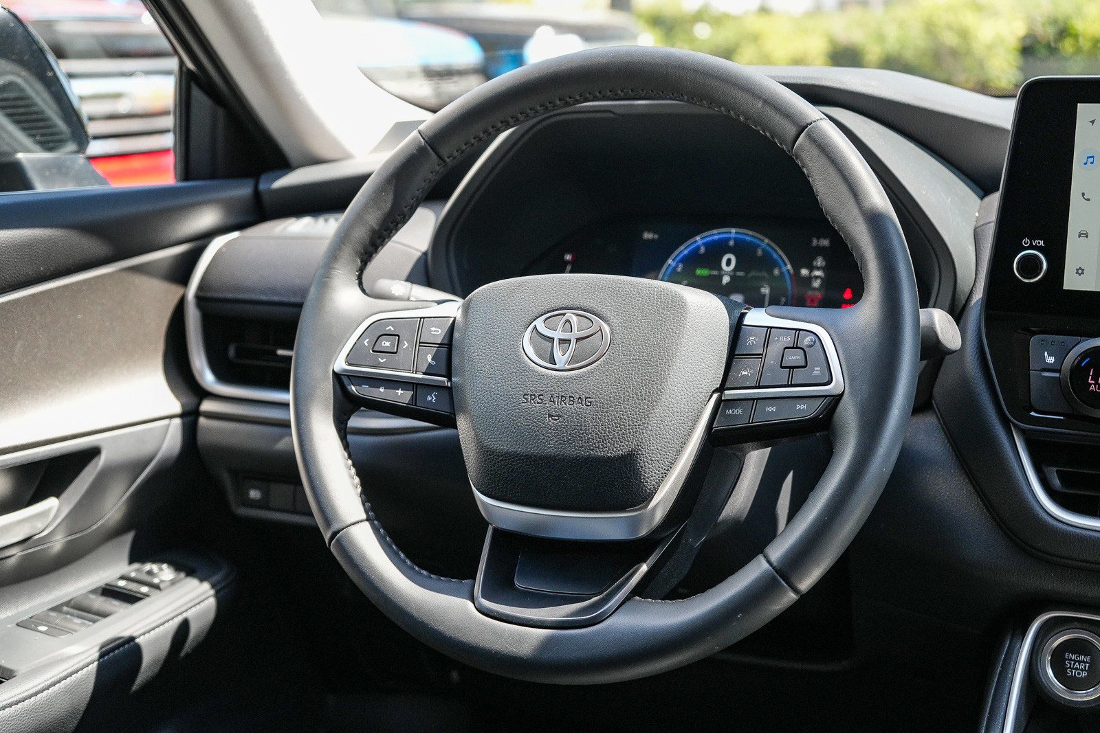 Used 2025 Toyota Grand Highlander FWD image 14