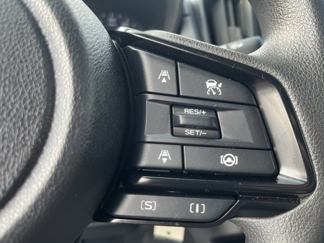 Used 2025 Subaru Crosstrek 2.0i image 25