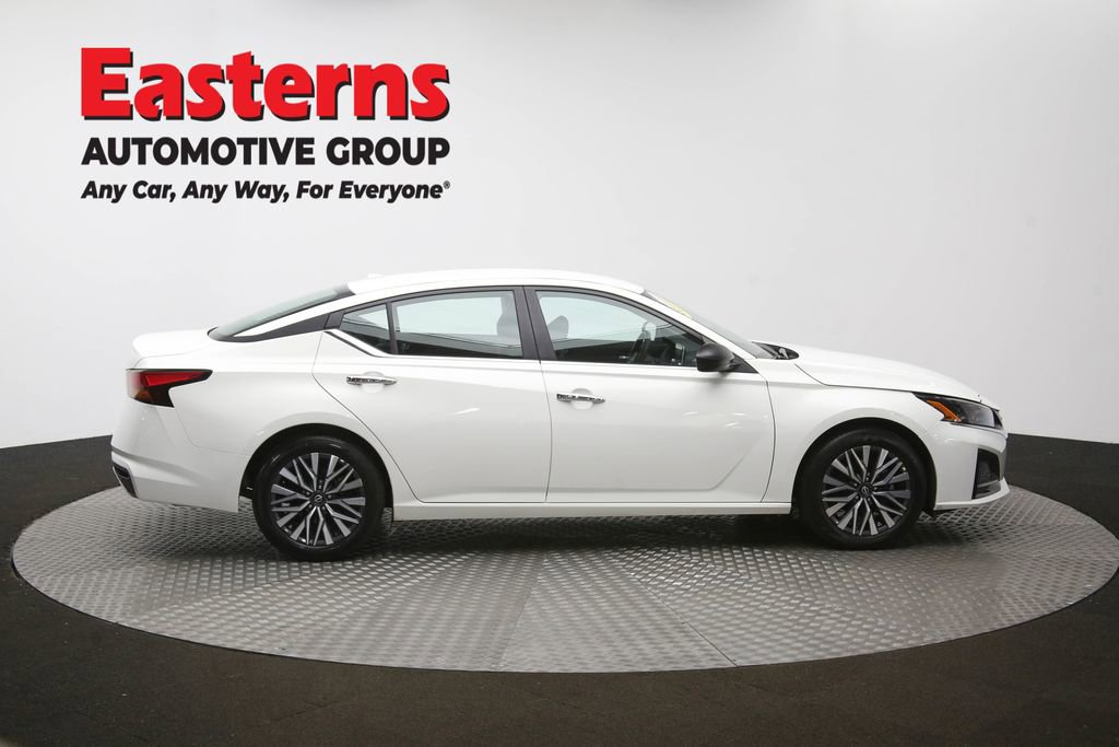 Used 2025 Nissan Altima 2.5 SV image 44