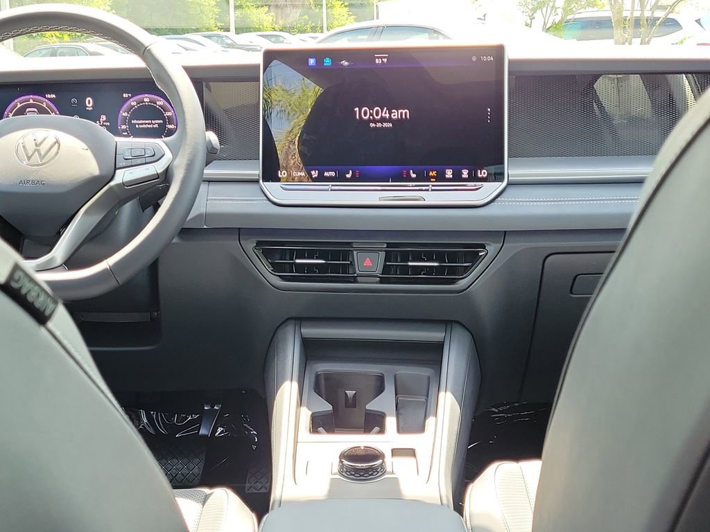 New 2026 Volkswagen Tiguan SE image 12