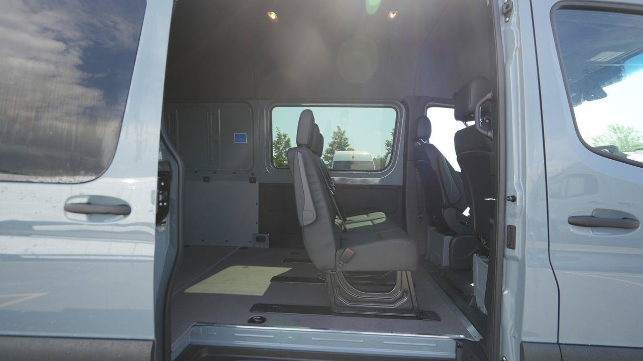 New 2026 Mercedes-Benz Sprinter 2500 image 11