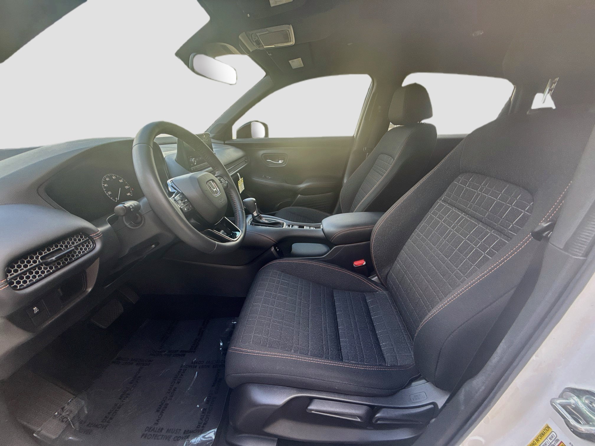 Used 2025 Honda HR-V Sport image 18