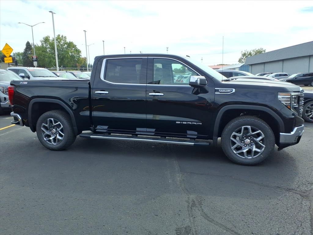 New 2026 GMC Sierra 1500 SLT w/ SLT Premium Plus Package image 2