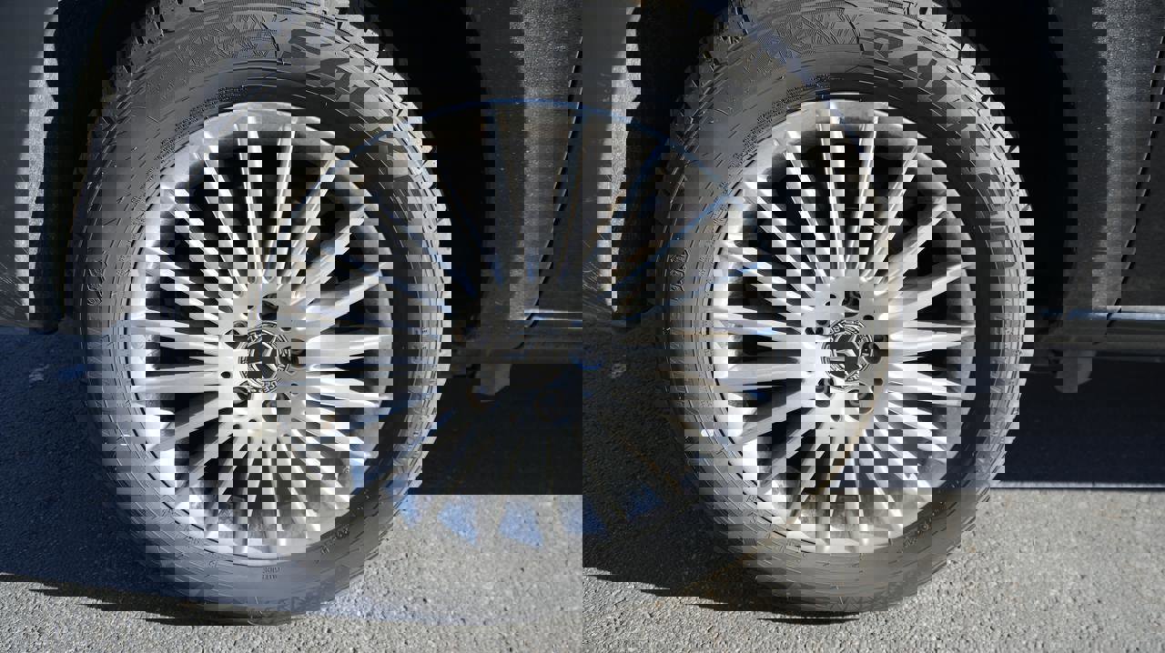 Used 2023 Mercedes-Benz Metris Passenger image 17