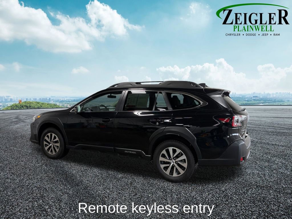 Used 2024 Subaru Outback Premium image 5