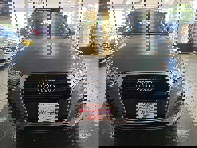 Used 2017 Audi Q3 2.0T Premium image 3