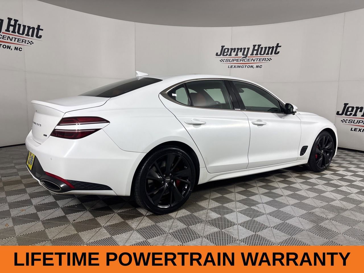 Used 2023 Genesis G70 3.3T w/ Sport Prestige Package image 5