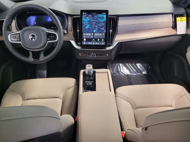 New 2026 Volvo XC90 B6 Plus w/ Protection Package Premier AWD/4WD image 15