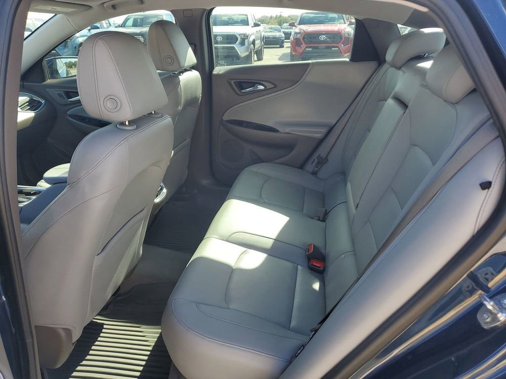 Used 2019 Chevrolet Malibu Premier w/ Sun and Wheel Package image 23