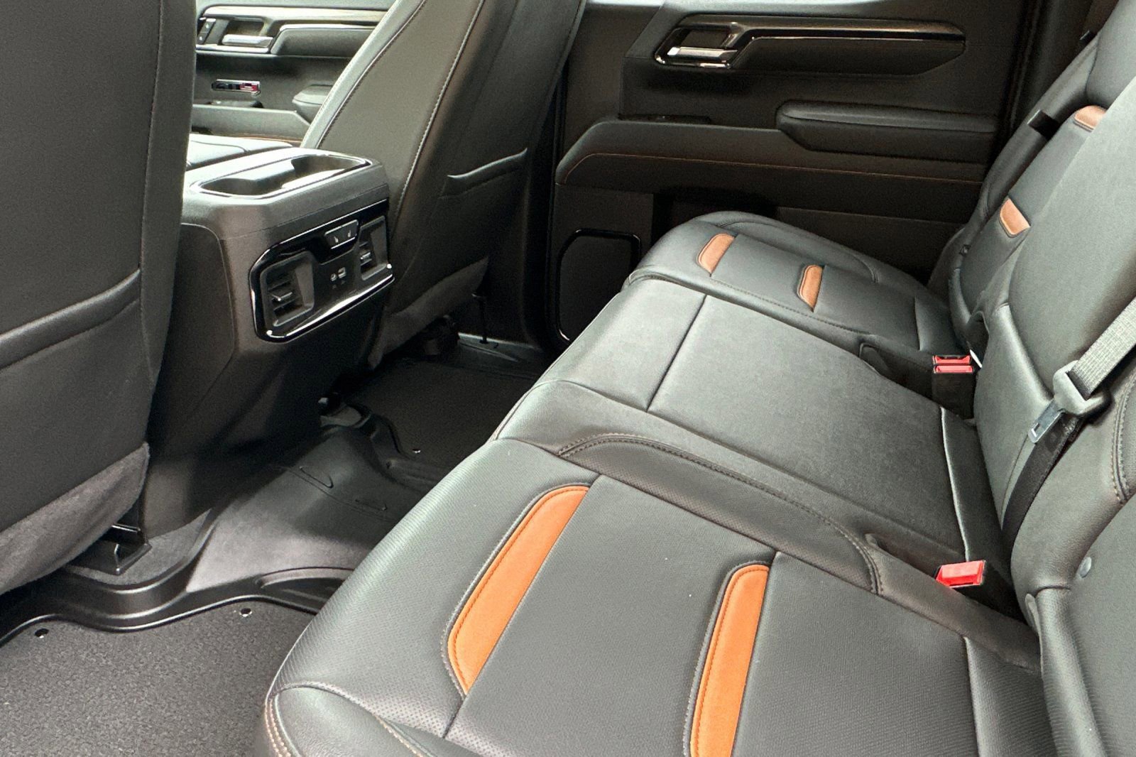 Certified 2026 GMC Sierra 1500 AT4 w/ AT4 Premium Package image 13