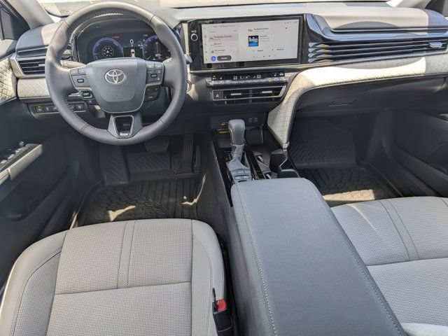 Used 2026 Toyota Camry XLE FWD image 19