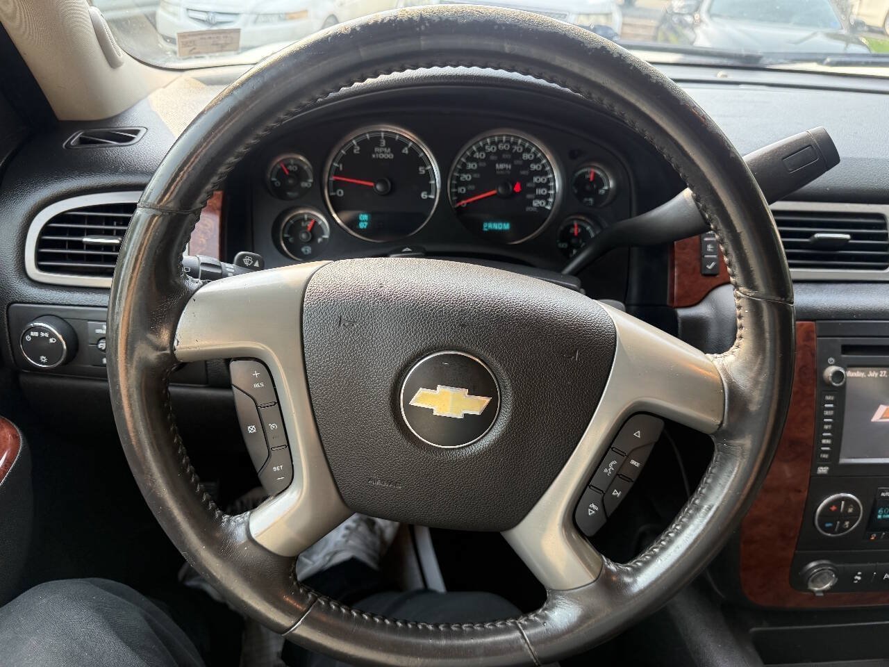 Used 2012 Chevrolet Suburban LT AWD/4WD image 12