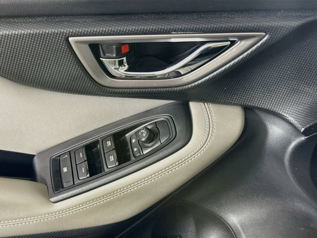 Used 2023 Subaru Forester Premium AWD/4WD image 24