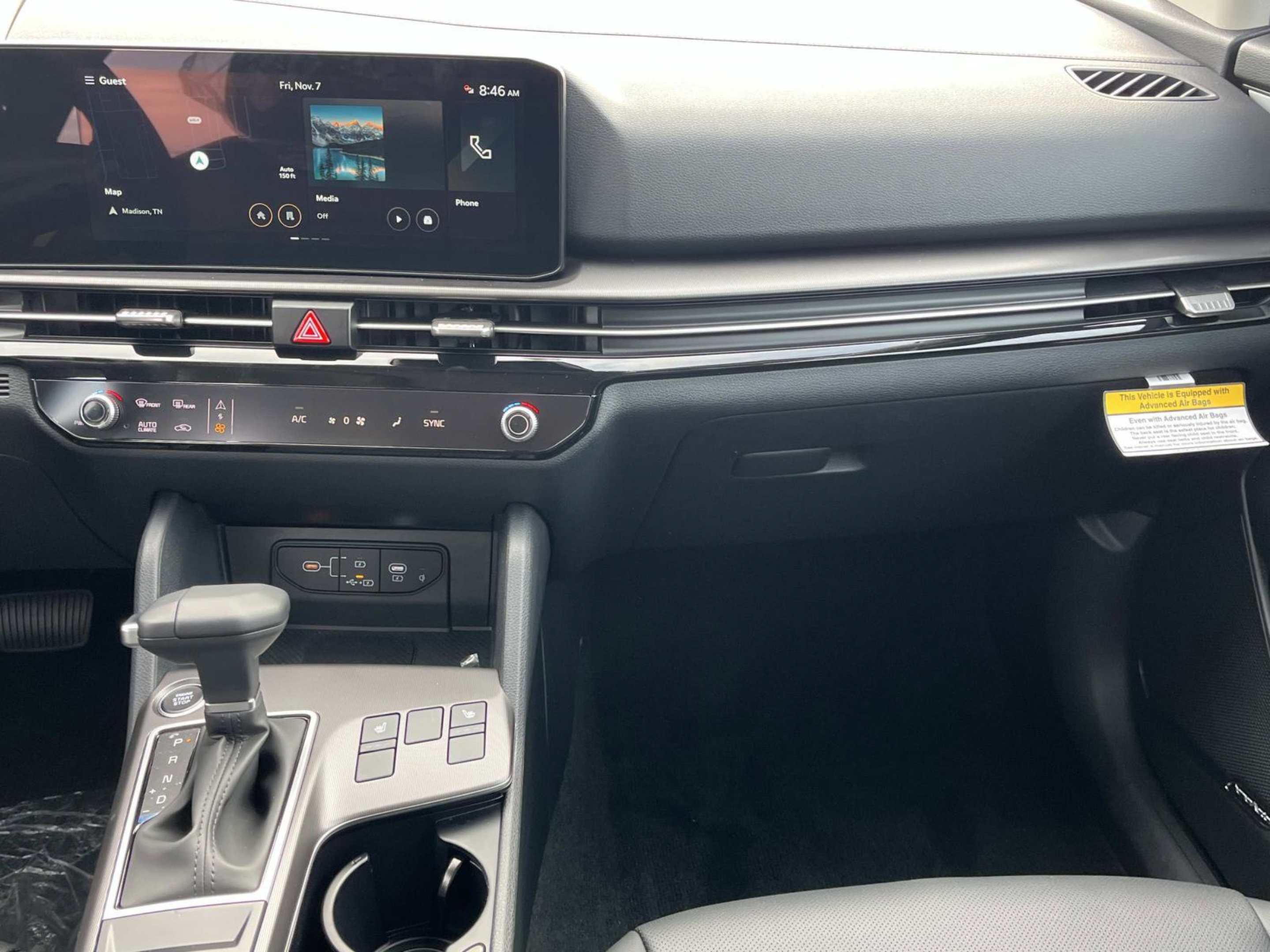 New 2026 Kia Sportage SX FWD image 13