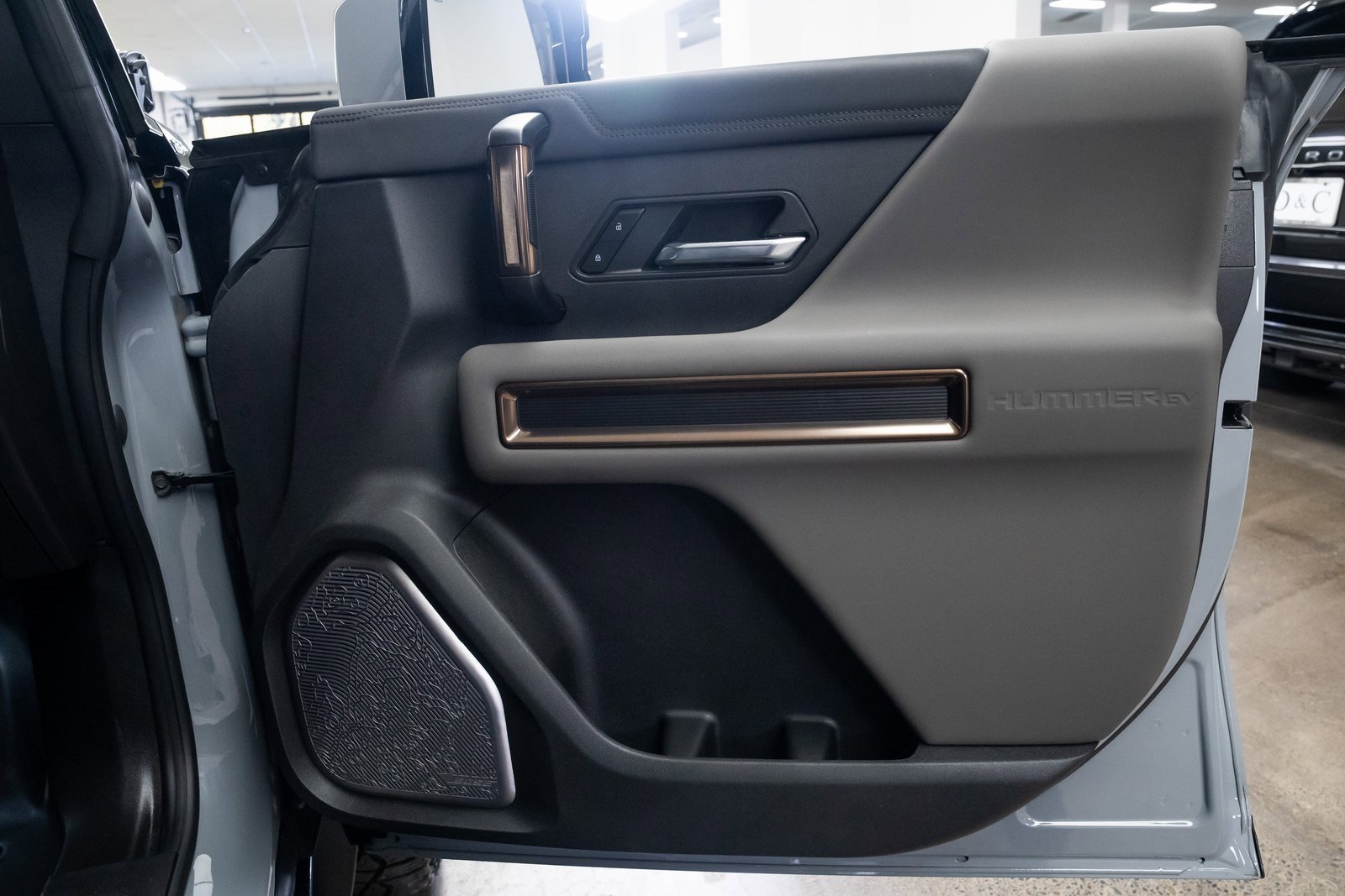 Used 2024 GMC Hummer EV 2X w/ Extreme Off-Road Package image 23