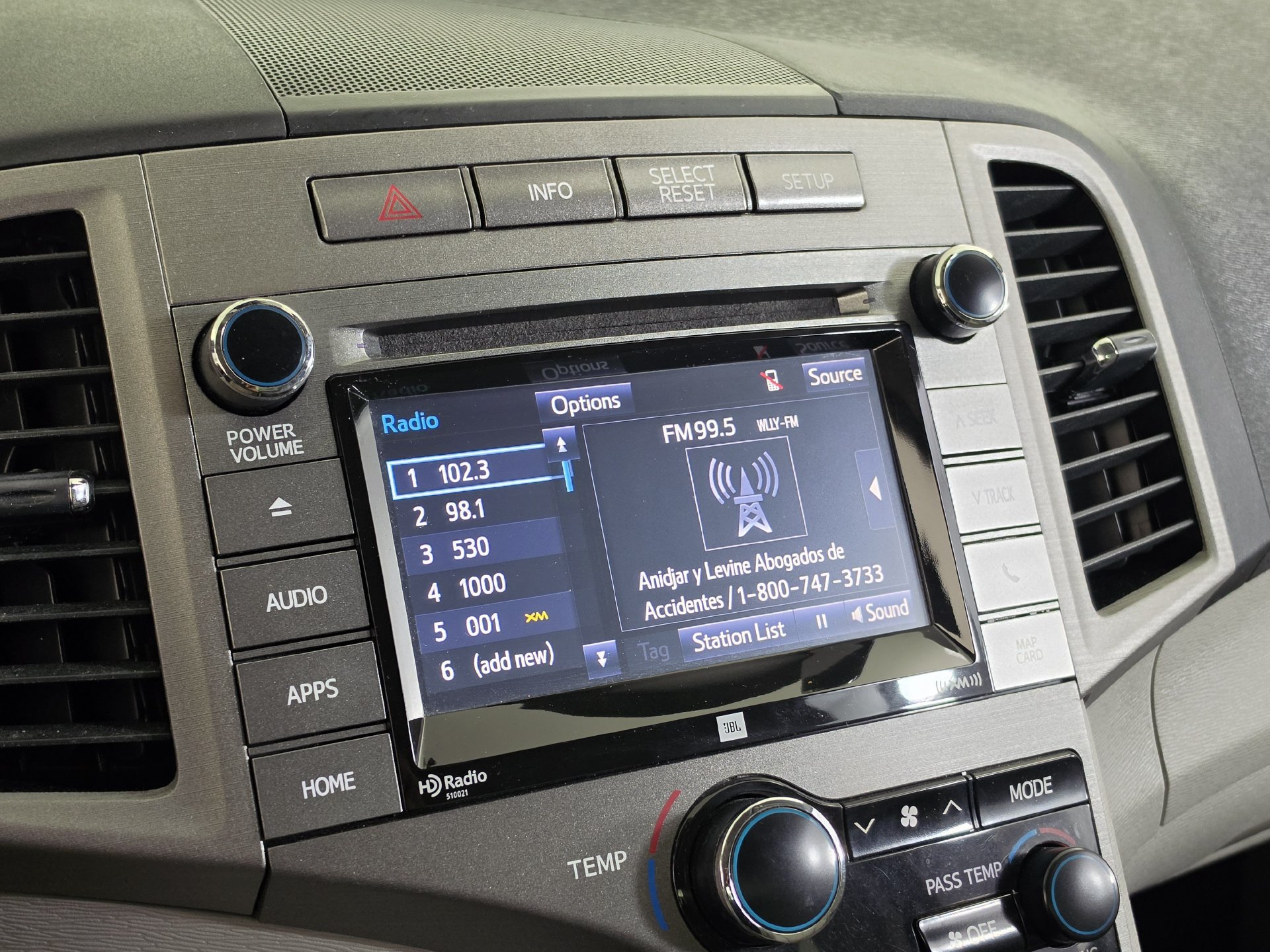 Used 2015 Toyota Venza XLE w/ XLE Premium Package FWD image 14